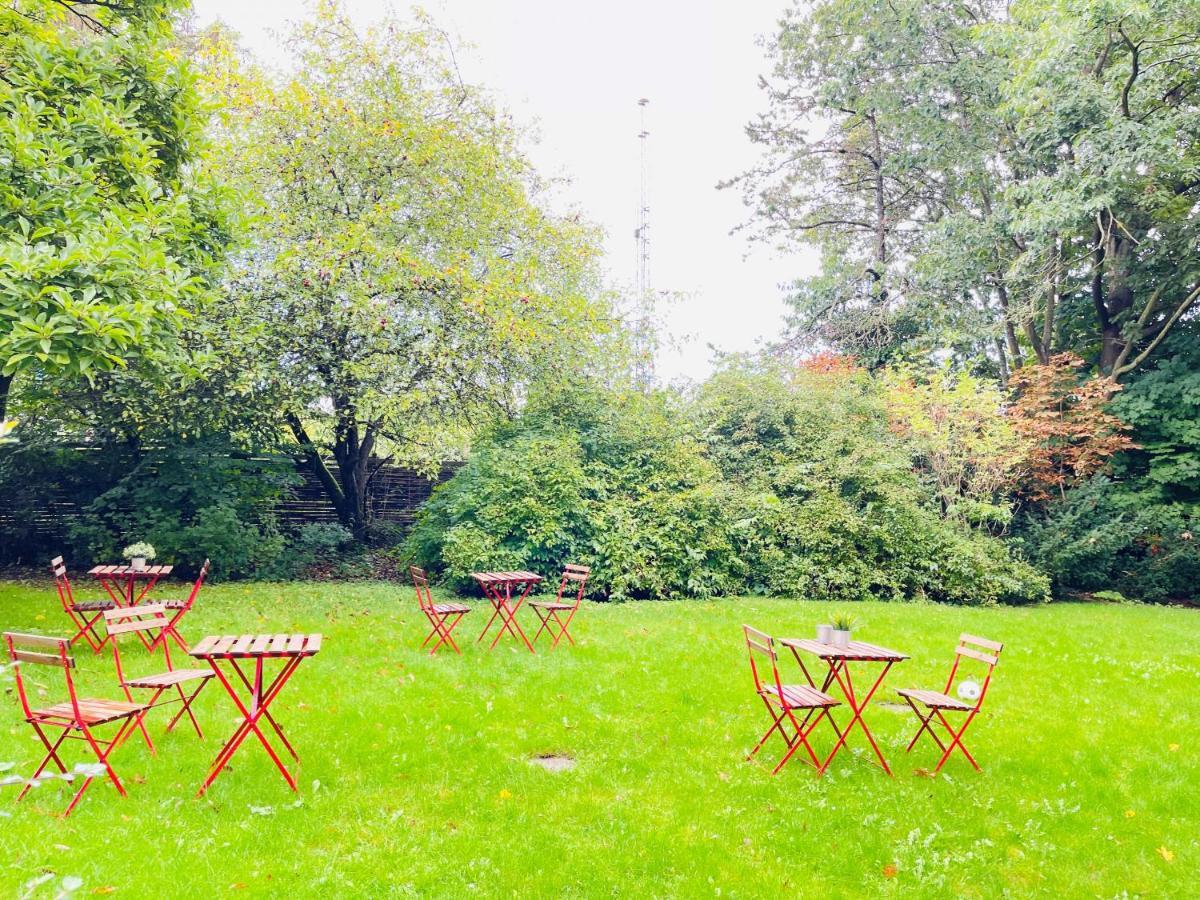 Aday - Aalborg Mansion - Big Apartment With Garden Zewnętrze zdjęcie
